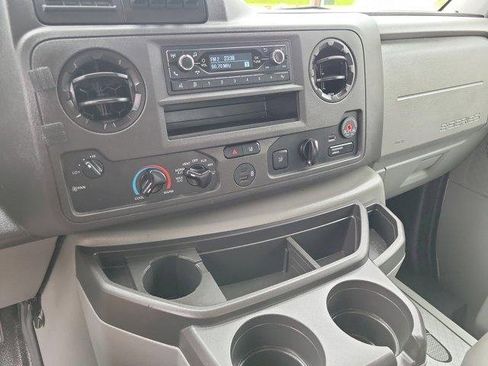 Used 2024 Ford E-350 and Econoline 350 Super Duty w/ Driver's Safety Package image 27