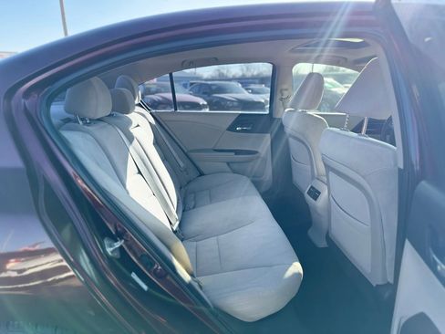 Used 2014 Honda Accord EX image 40