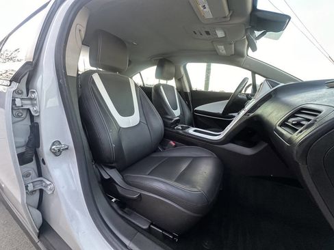 Used 2012 Chevrolet Volt Premium w/ Premium Trim Package image 8