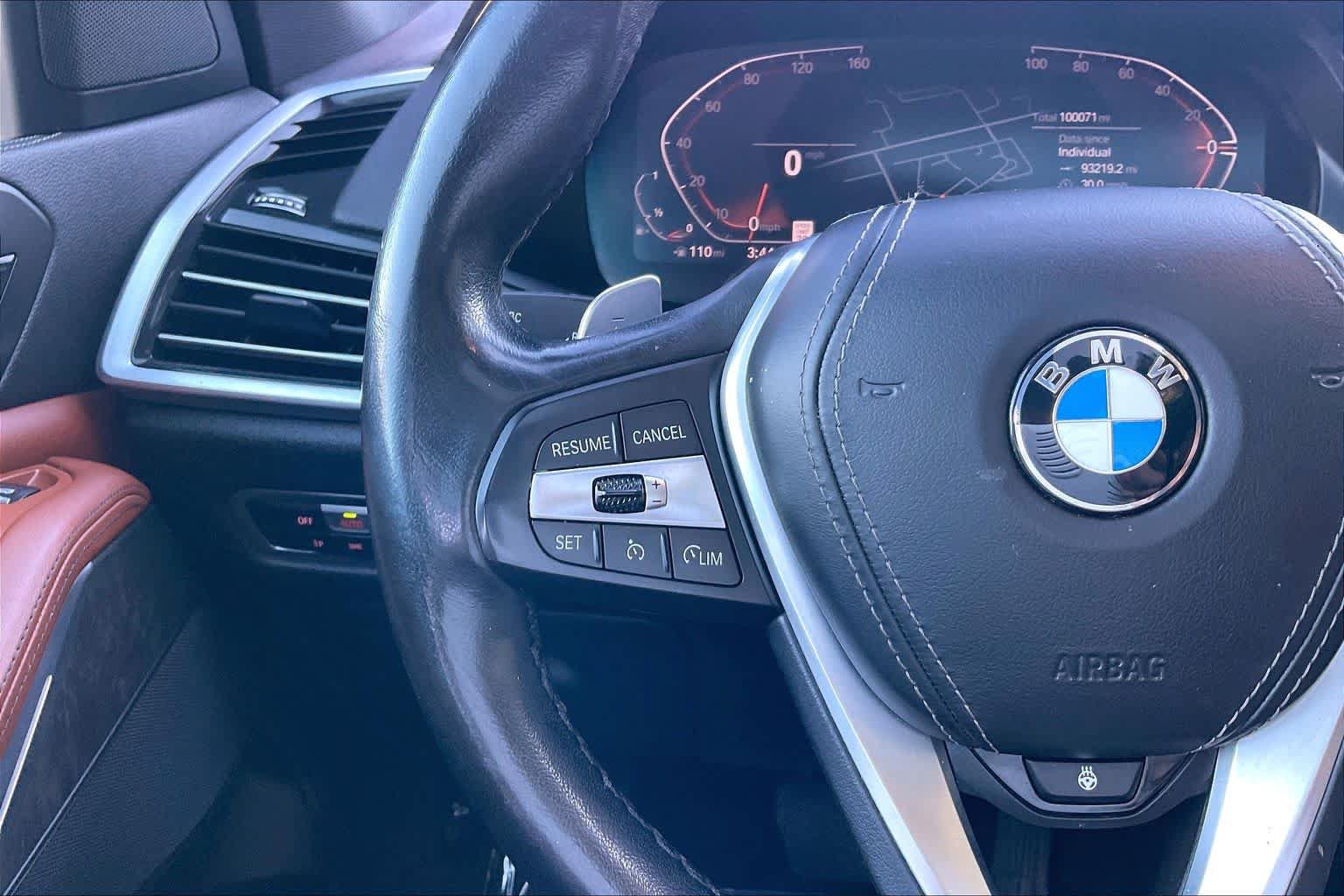 Used 2022 BMW X5 xDrive40i w/ Luxury Seating Package AWD/4WD image 23