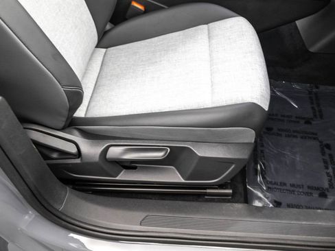 Used 2023 Volkswagen ID.4 Pro image 34