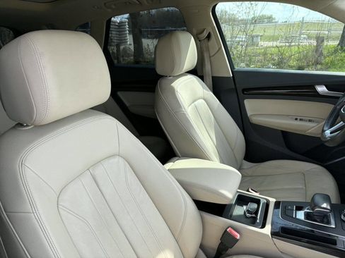 Used 2018 Audi Q5 2.0T Premium Plus w/ Premium Plus Package AWD/4WD image 37