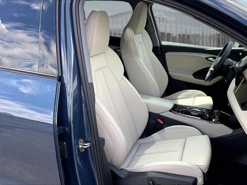 New 2027 Audi Q6 e-tron Premium Plus AWD/4WD image 11
