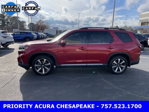 Used 2025 Honda Pilot Elite image 2