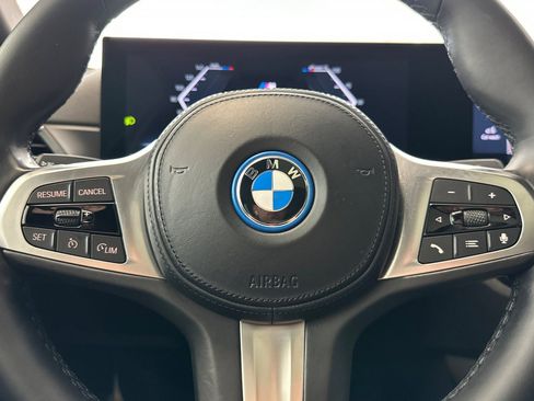 Used 2023 BMW i4 eDrive40 w/ M Sport Package RWD image 10
