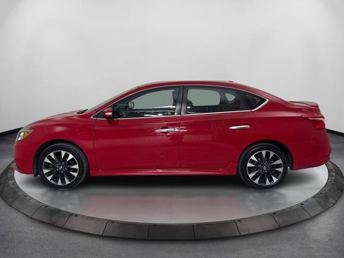 Used 2018 Nissan Sentra SR FWD image 9