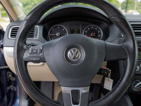 Used 2012 Volkswagen Jetta TDI image 32