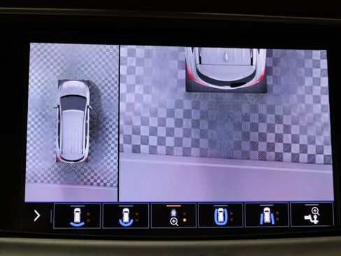 Used 2020 Buick Enclave Avenir w/ Avenir Technology Package image 57