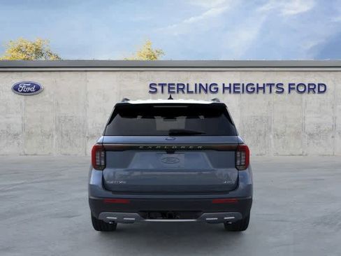 New 2026 Ford Explorer Active w/ Active Comfort Package image 5