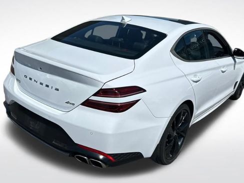 Used 2023 Genesis G70 2.0T w/ Sport Prestige Package AWD/4WD image 7