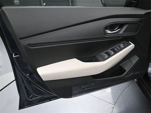New 2025 Honda Accord SE image 3