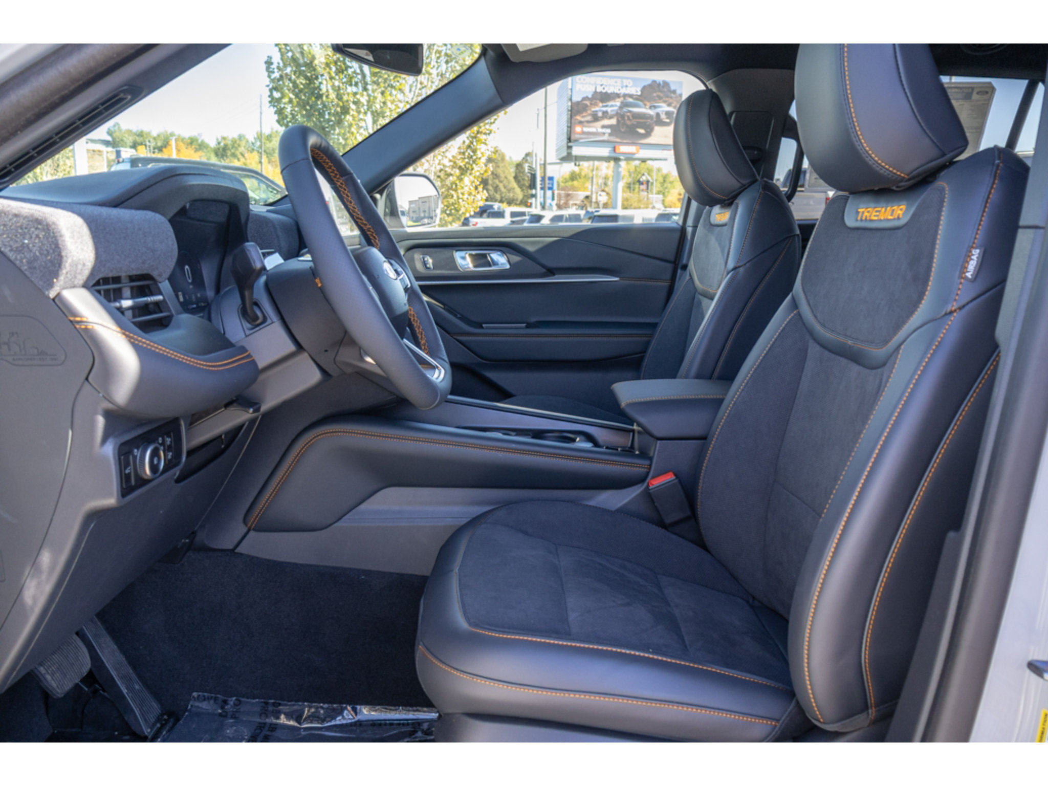 New 2027 Ford Explorer Tremor w/ Tremor Convenience Package AWD/4WD image 17