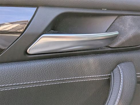 Used 2017 BMW X3 xDrive28i image 28