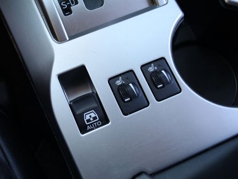 Used 2018 Toyota 4Runner SR5 Premium image 29