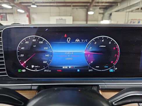 Used 2024 Mercedes-Benz GLE 350 4MATIC image 20