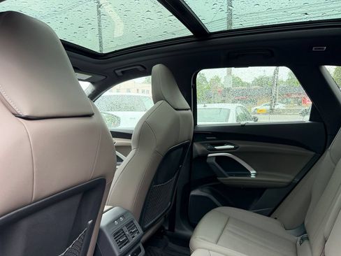 Used 2025 Audi Q5 Premium w/ Premium Plus AWD/4WD image 30