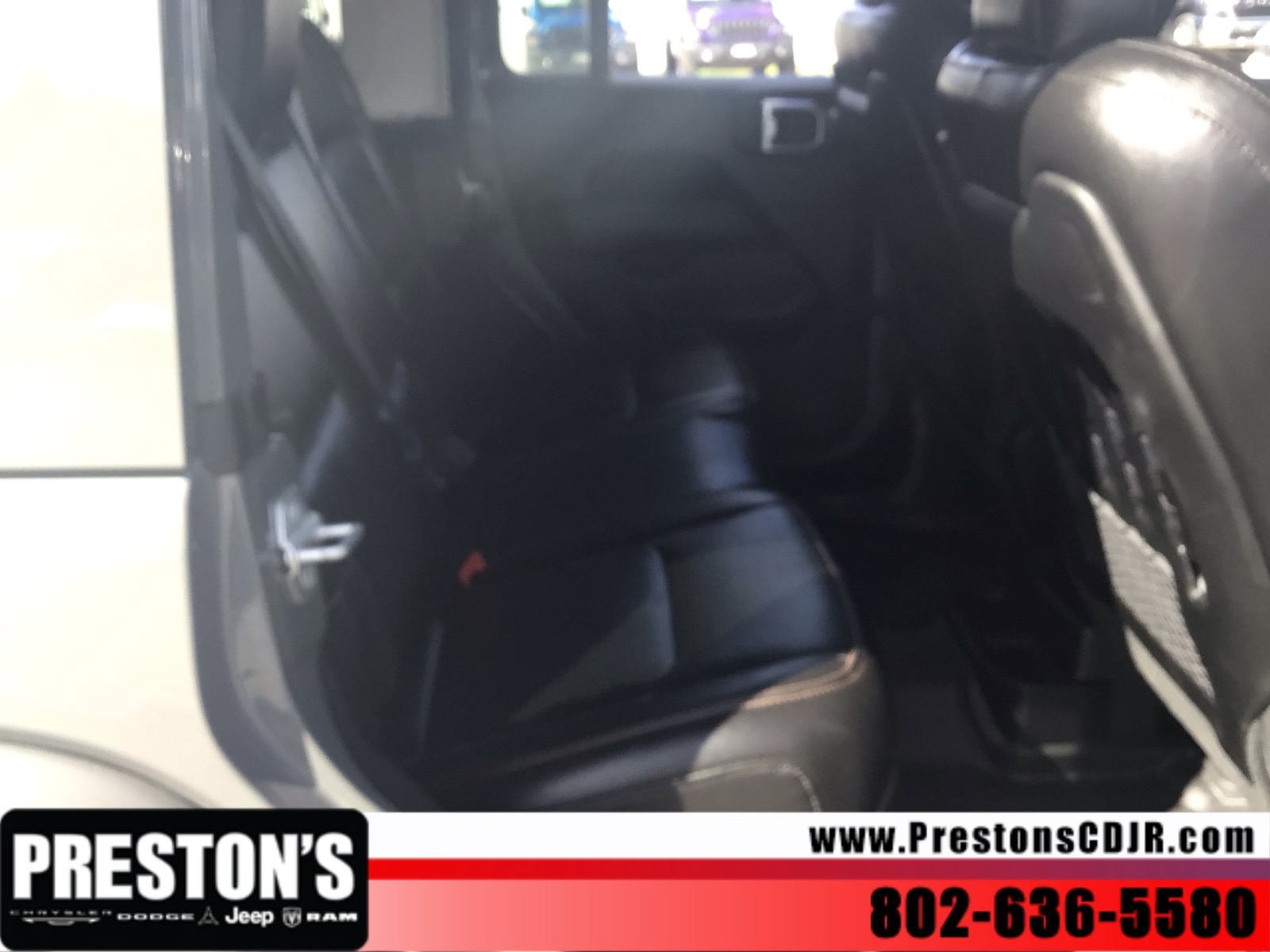Used 2023 Jeep Wrangler Unlimited Rubicon 392 AWD/4WD image 27