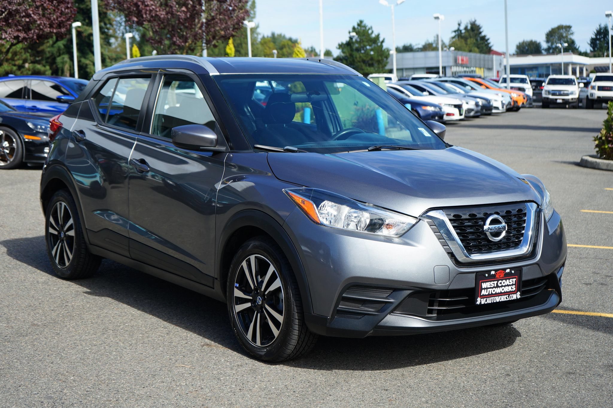 Used 2019 Nissan Kicks SV FWD image 7