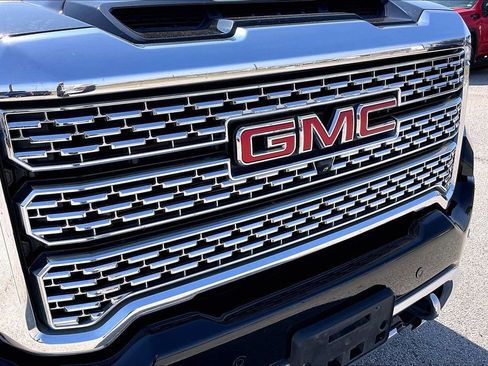 Used 2022 GMC Sierra 3500 Denali image 33