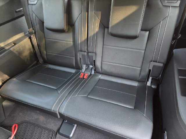 Used 2023 Volkswagen Atlas SE w/ Panoramic Sunroof Package AWD/4WD image 26