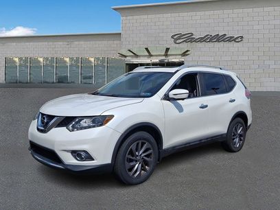 Used 2016 Nissan Rogue SL w/ SL Premium Package