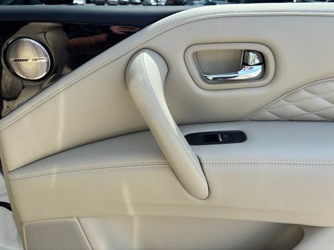 Used 2024 INFINITI QX80 Sensory w/ Cargo Package AWD/4WD image 31
