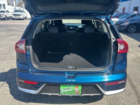 Used 2017 Kia Niro Touring image 10