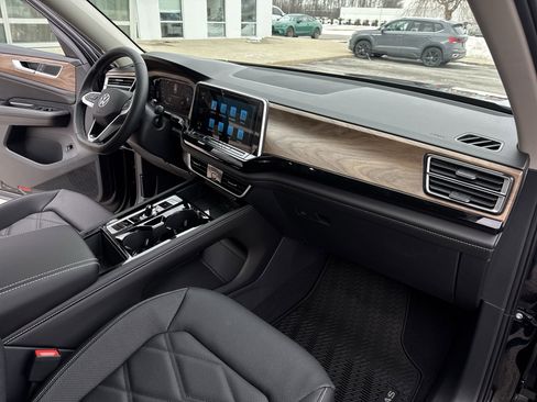New 2026 Volkswagen Atlas SE image 29