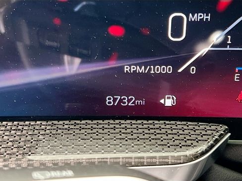 Used 2025 Cadillac Escalade V image 12