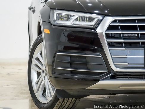 Used 2020 Audi Q5 2.0T Premium Plus w/ Premium Plus Package AWD/4WD image 6