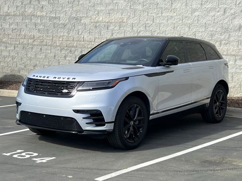 Used 2025 Land Rover Range Rover Velar Dynamic SE image 1