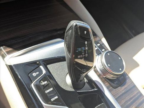 Certified 2023 BMW 530i w/ Convenience Package RWD image 12