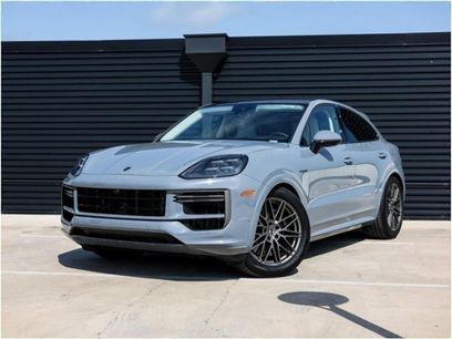 New 2025 Porsche Cayenne Turbo
