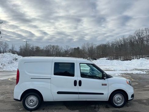 Used 2022 RAM ProMaster City Tradesman w/ Window Group 05 image 4