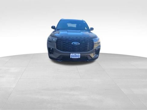 New 2026 Ford Explorer ST-Line w/ ST-Line Street Pack image 12