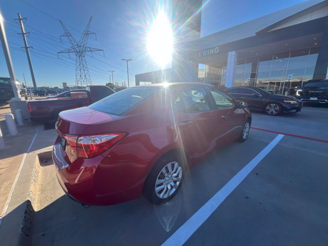 Used 2018 Toyota Corolla LE FWD image 7