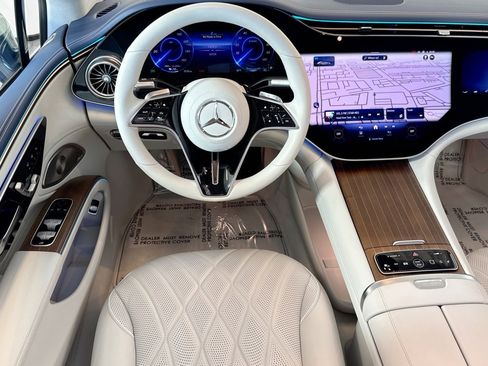 Used 2022 Mercedes-Benz EQS 580 EQS 580 4MATIC Sedan image 21