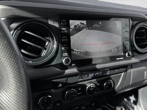 Certified 2021 Toyota Tacoma TRD Off-Road w/ Technology Package image 12