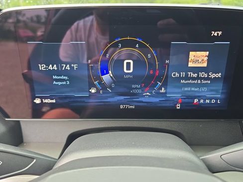 Used 2025 Chevrolet Traverse LT w/ LPO, Floor Liner Package FWD image 28