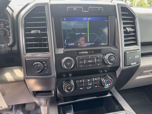Used 2020 Ford F150 XLT w/ Equipment Group 302A Luxury AWD/4WD image 25