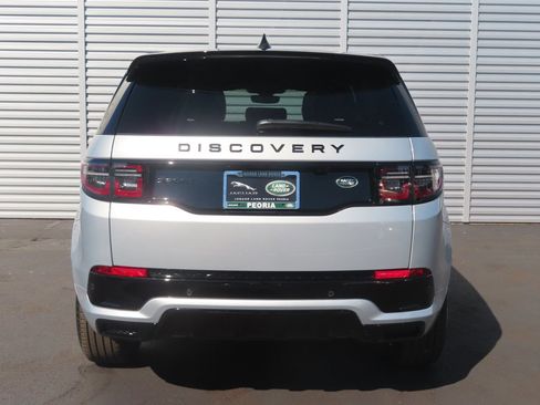 Used 2023 Land Rover Discovery Sport SE R-Dynamic image 10
