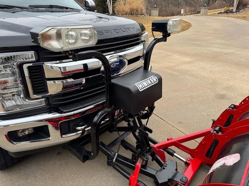Used 2017 Ford F250 XLT w/ XLT Premium Package image 14