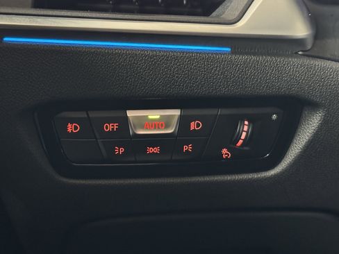 Used 2021 BMW 330e w/ M Sport Package image 27