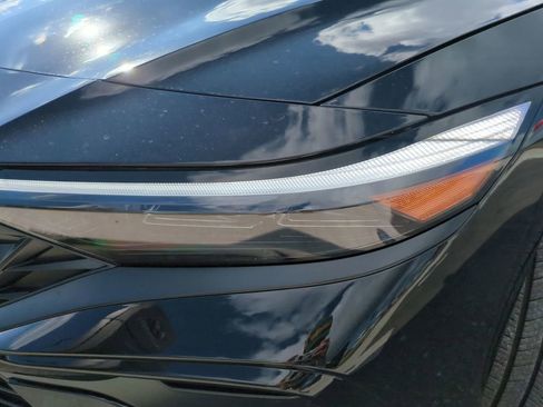 New 2026 Hyundai Elantra SEL Sport image 10