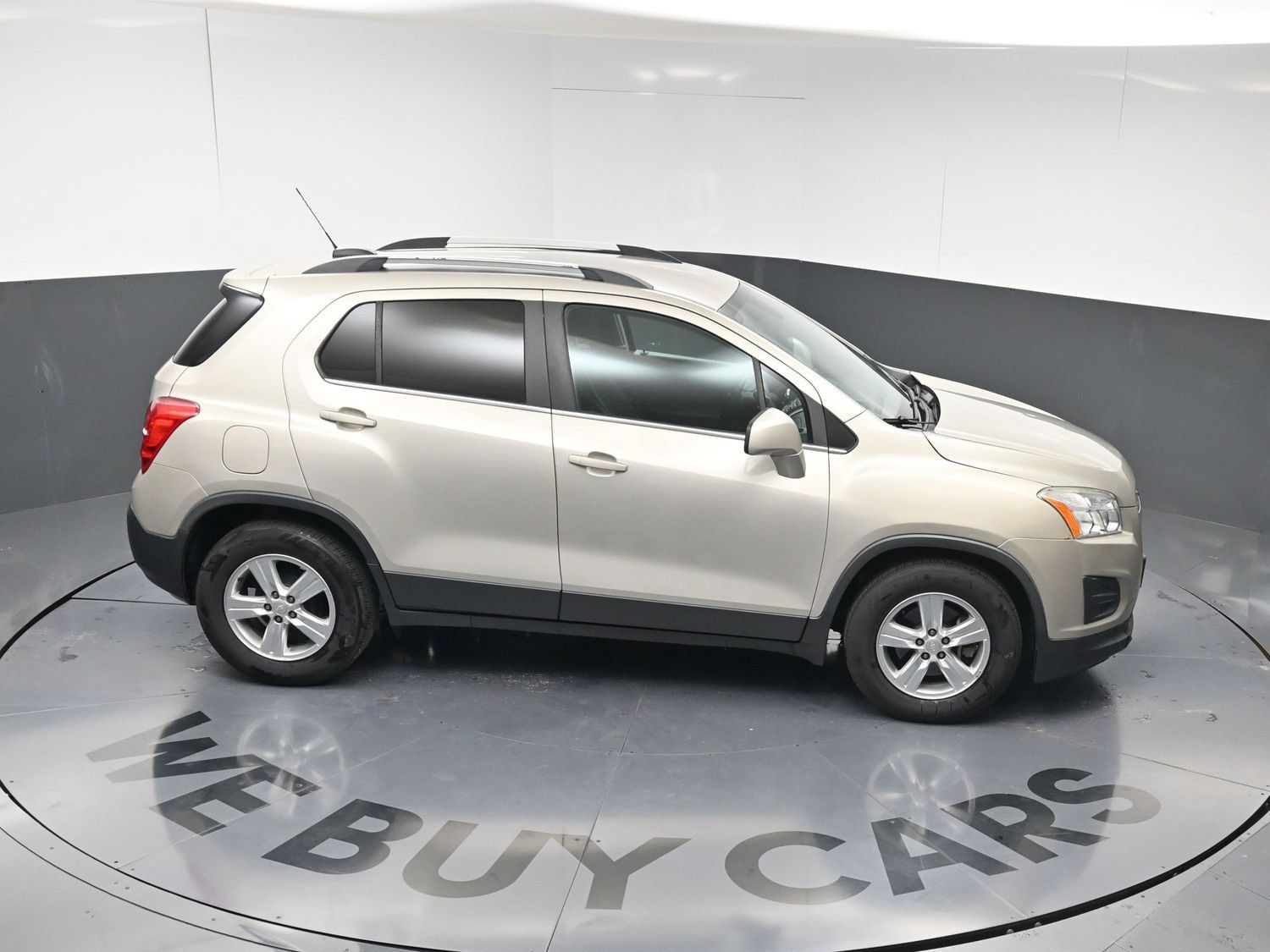 Used 2016 Chevrolet Trax LT w/ LT Convenience Package FWD image 24