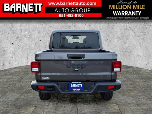 New 2026 Jeep Gladiator Sport AWD/4WD image 4