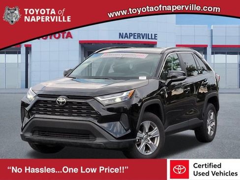 Used 2025 Toyota RAV4 XLE w/ Convenience Package FWD image 1