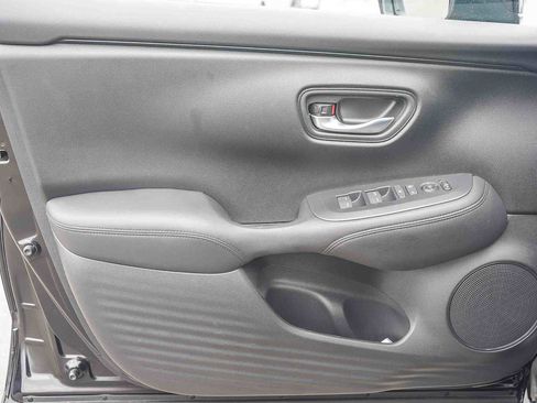 Certified 2025 Honda HR-V LX image 20