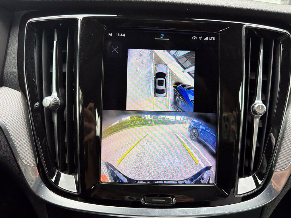 Used 2024 Volvo S60 B5 Plus AWD/4WD image 5