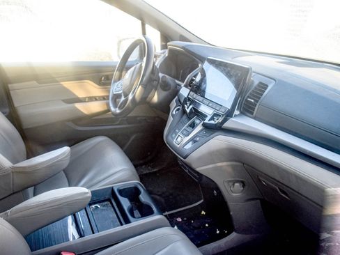 Used 2018 Honda Odyssey EX-L image 4